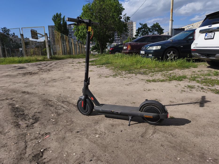 Електросамокат Xiaomi Mi Electric Scooter 4 Pro Plus/Gen 2