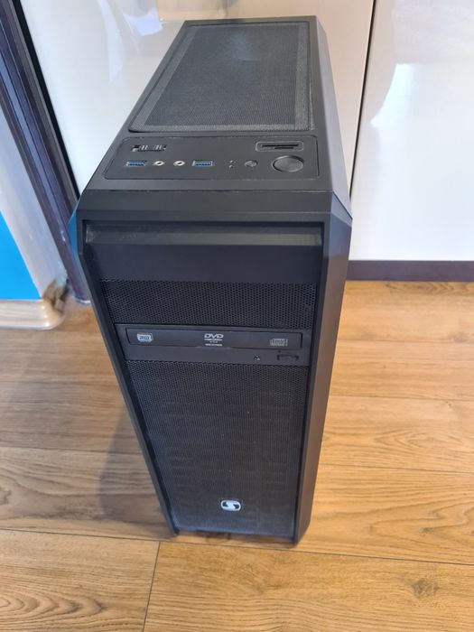 Komputer stacjonarny i5 8500 gtx 1060 6gb 16gb ram 1TB + 126GB