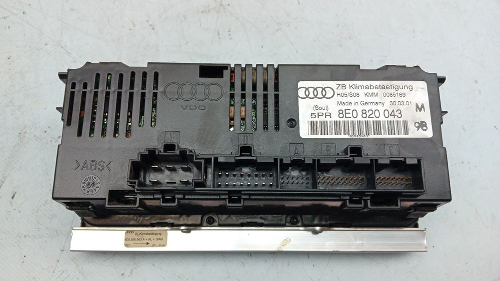 Botão / interruptor do AC AUDI A4 (8E2, B6)