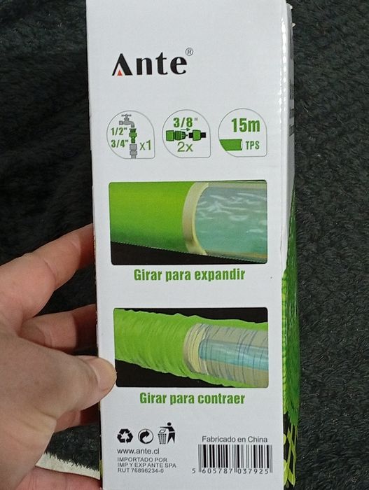 Mangueira com pistola nova em caixa de Quinze metros