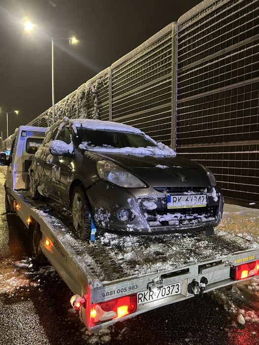 Laweta Krosno Autolaweta Pomoc drogowa Transport pojazdów i maszyn