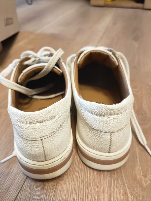 Sneakersy skórzane Lasocki 37