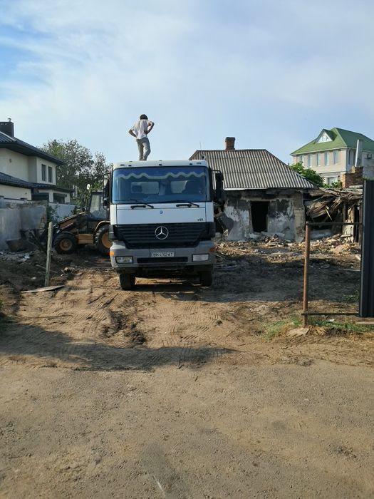 Вывоз строительного мусора.