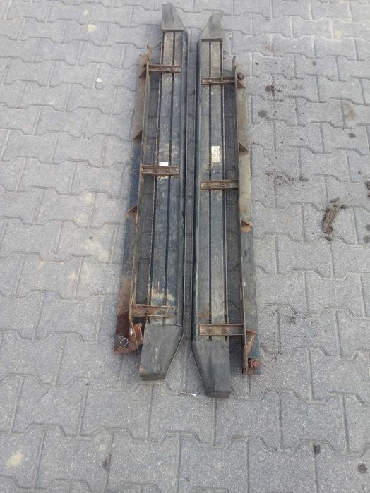toyota RAV4 III 06-12 progi nakładki oryginał komplet