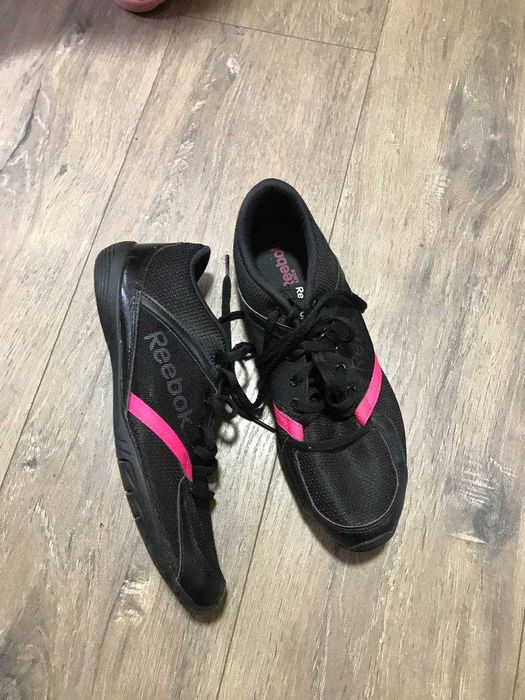 Кросівки reebok для танців чи повсякденні