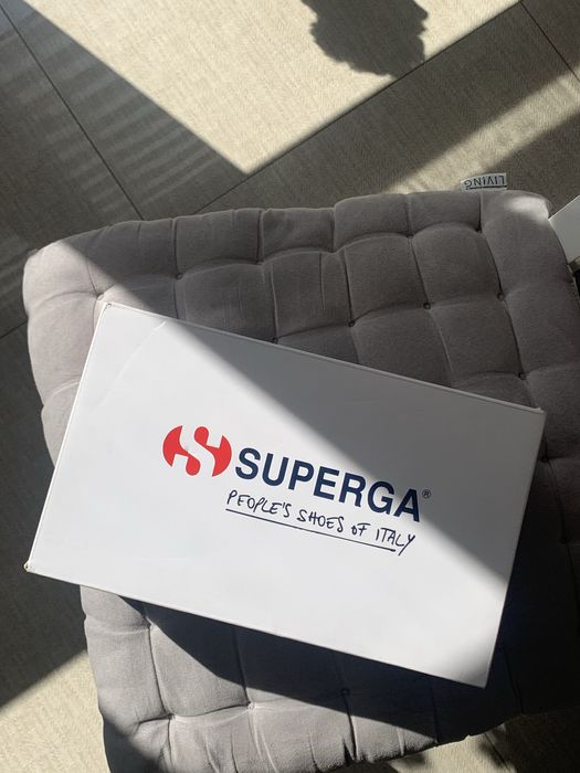 Шкіряні кросівки Superga