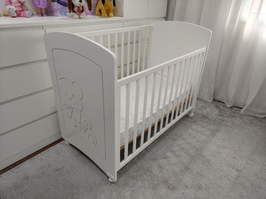 Vendo Berço/ Cama de grades +colchão