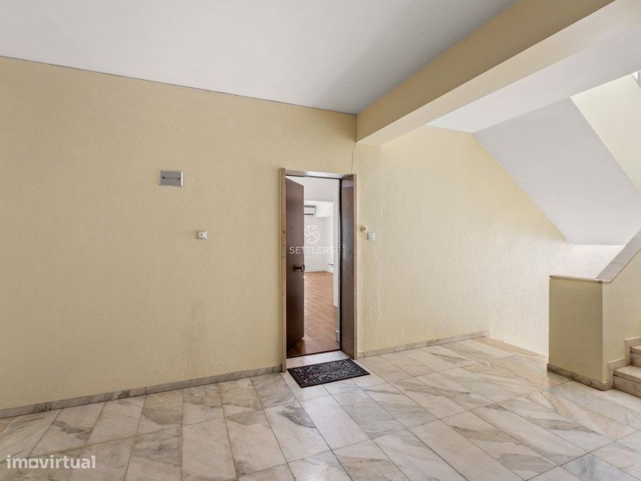 Apartamento T2 - Bairro do Rosário