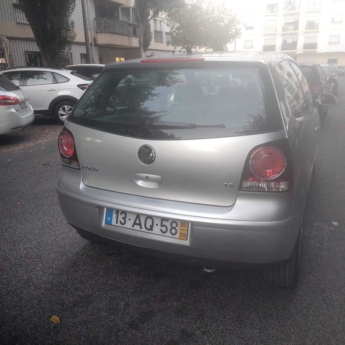 Polo 1.2  , 2005 , gasolina , 2.999 € , 155.000 kms ... Tlm 964060025