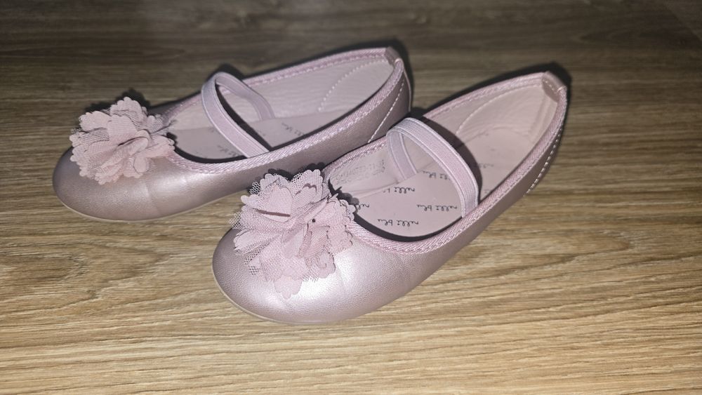 Buty baleriny roz 33