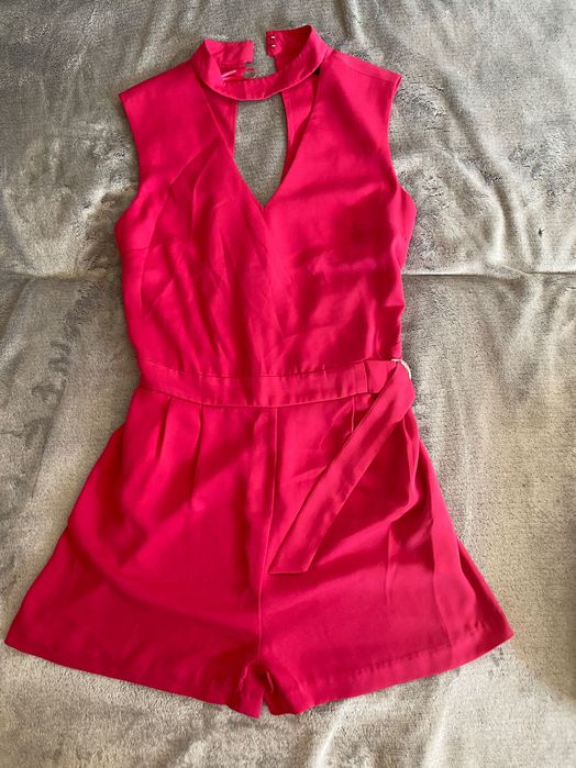 Elegancki kombinezon Reserved