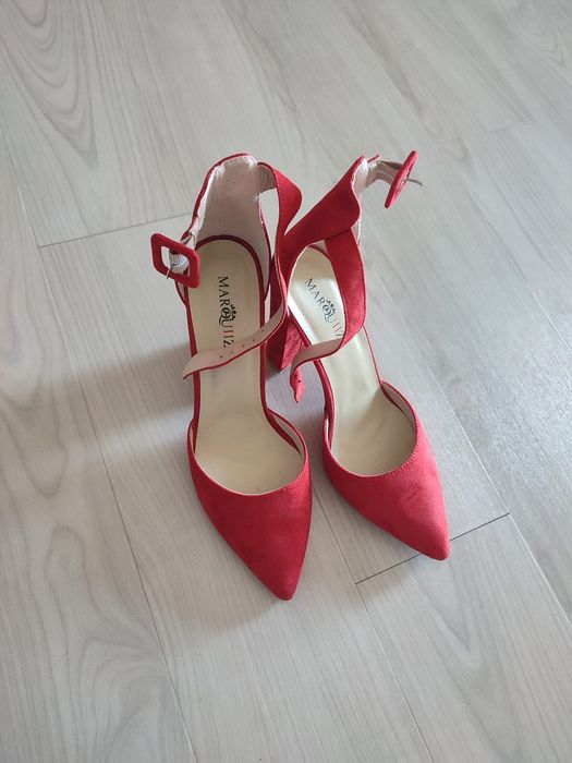 Sapatos de salto alto vermelhos - N.º 40 (como novos)