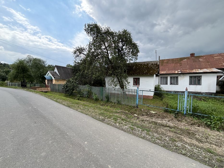 Продається ділянка 20сот. Будинок 51.7м. с.Майдан.Комунікації.Колодязь