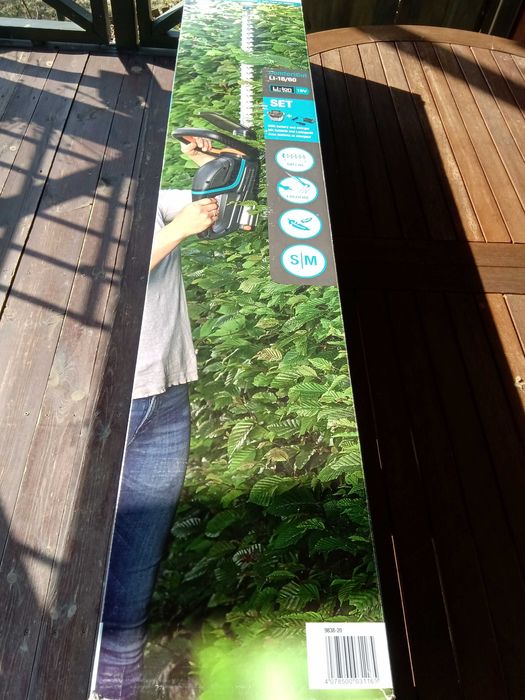 Nożyce akumulatorowe Gardena / nowe nieużywane  . Li 18/60 cm.