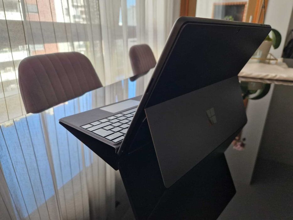 Microsoft Surface Pro 11 | Copilot+ PC | 13" OLED Touch | Snapdragon X Elite 12 Cores | 16 GB RAM | 1 TB SSD | Win 11 Pro + Teclado + S Pen
