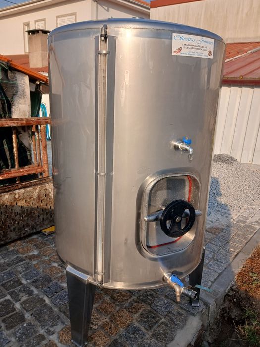 Cuba inox 500Litros 210€