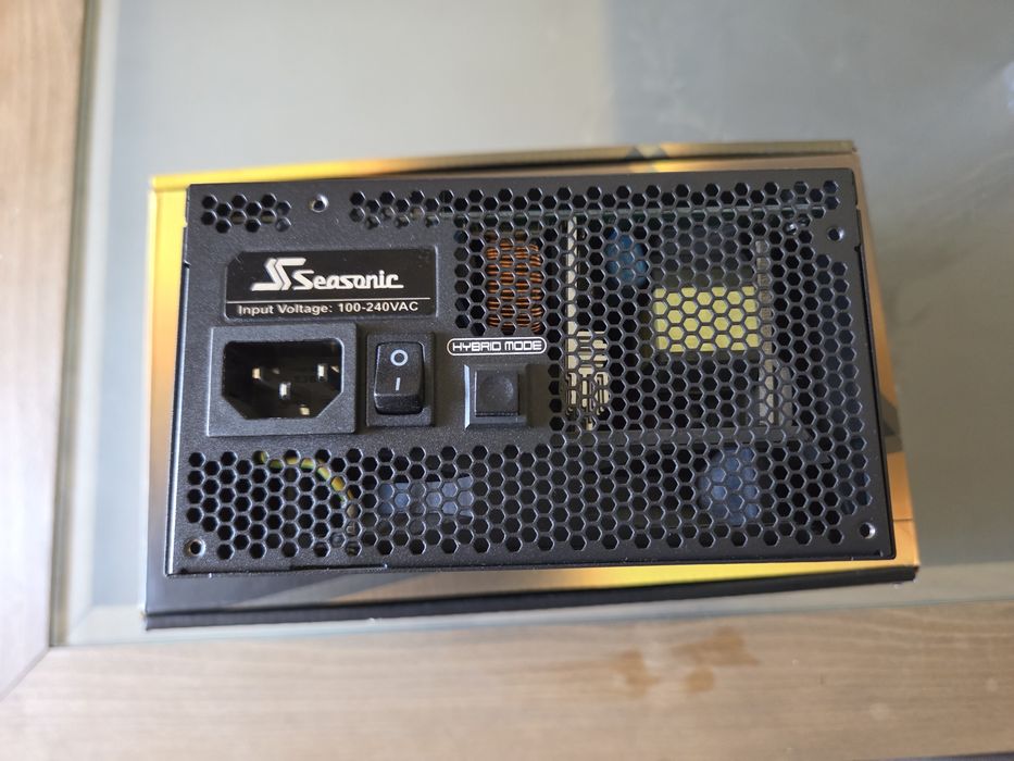 Fonte de alimentação computador Seasonic
