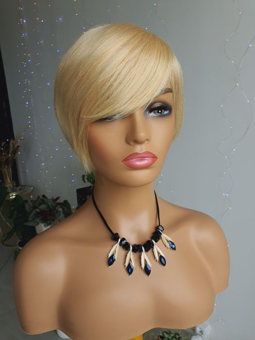 Peruka z włosów naturalnych w 100% krótka blond Beata