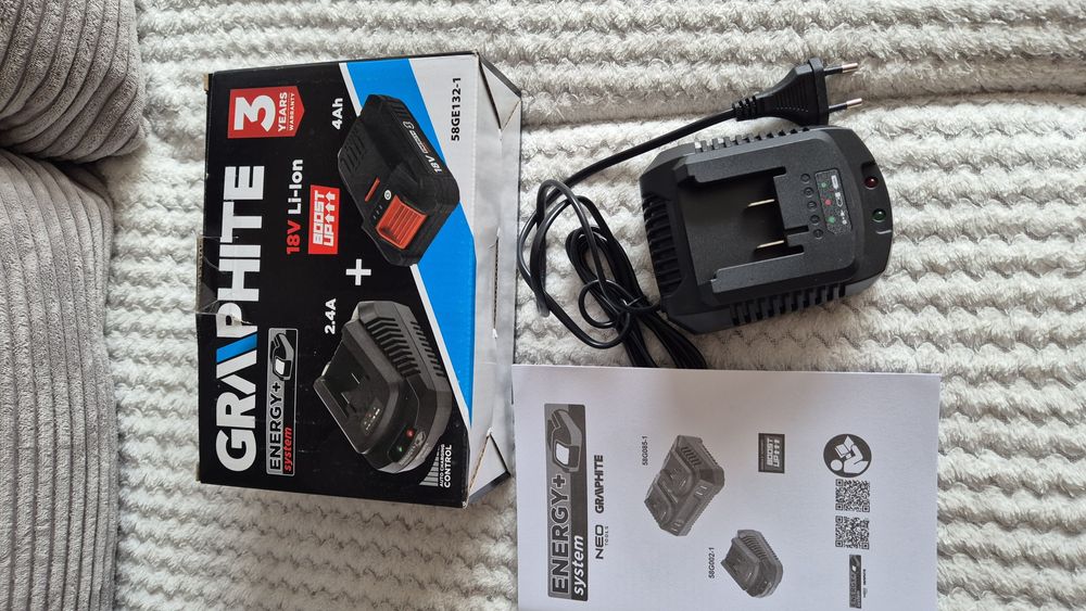 Nowa ładowarka graphite