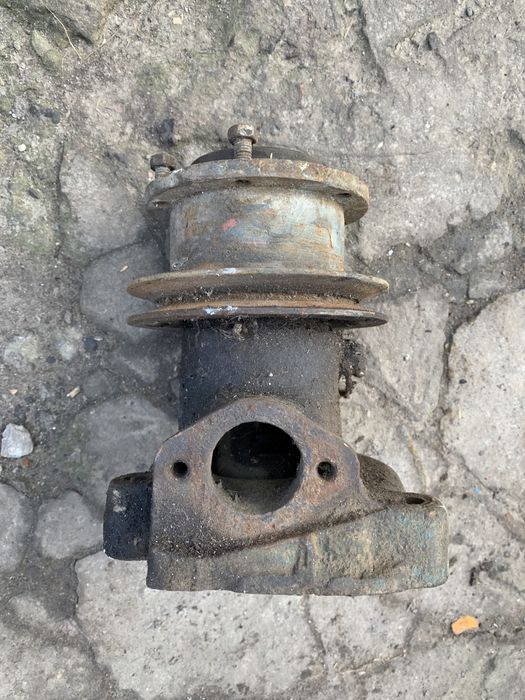 Водяний насос (помпа) МТЗ