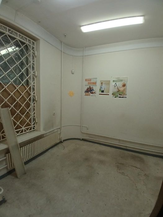 Офіс 300м2, до метро 5 хвилин