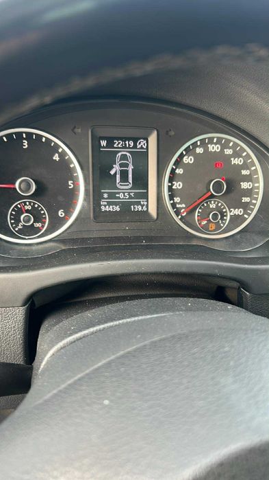 Volkswagen Tiguan 2.0 TDI Highline Mały Przebieg