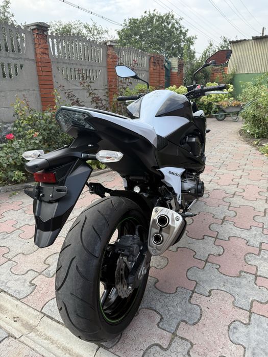 Kawasaki z800 розмитнений