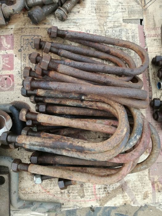 Cybanty do resora przyczepy