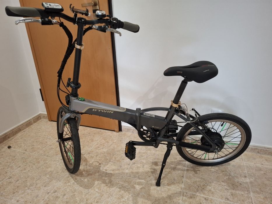 Bicicleta dobrável eletrica.