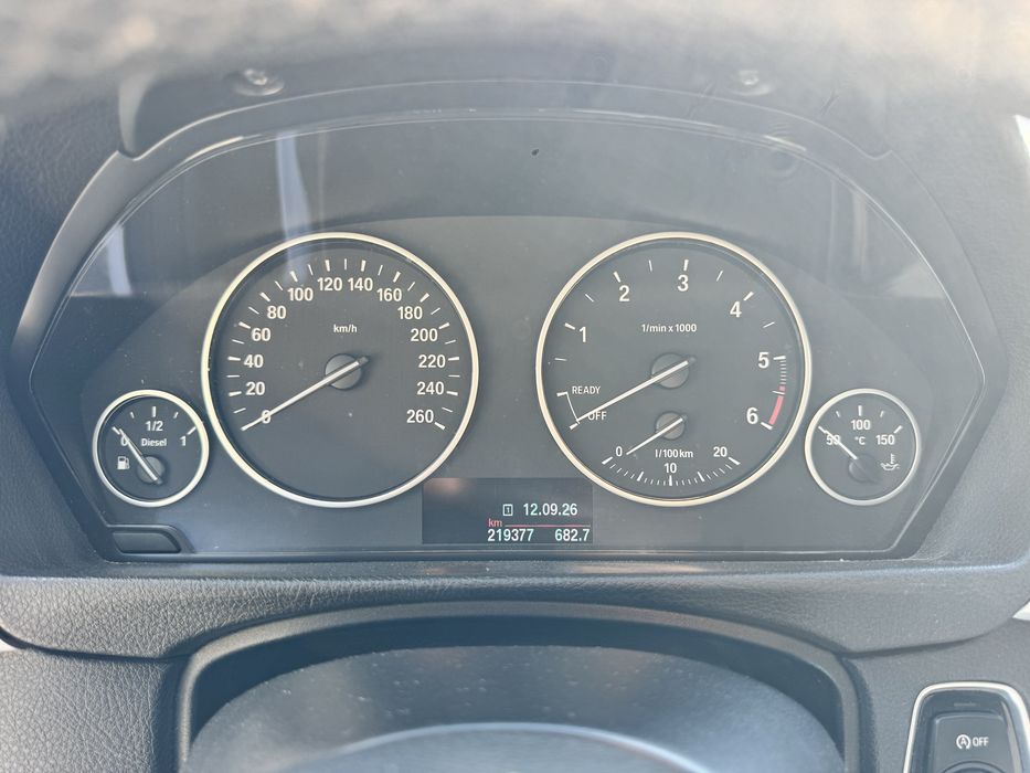 BMW 318d Sedan (F30) | Diesel | 143 cv