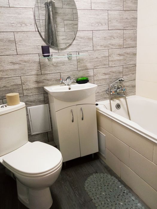 Квартира на жд Залізничний Авто Вокзали. Центр подобово посуточно