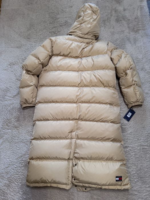 Nowa długa kurtka zimowa Tommy Hilfiger – beżowa, puchowa, z metką