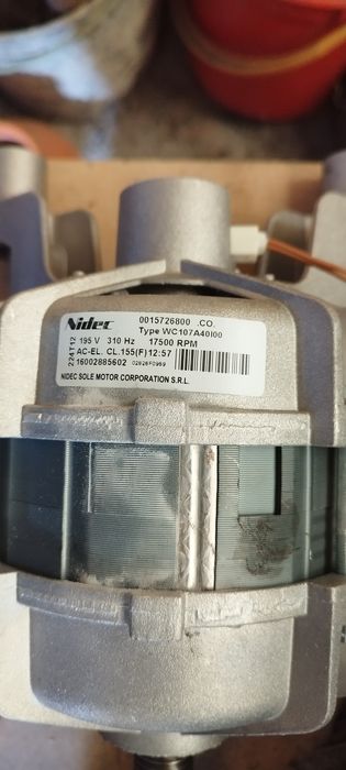 Motor máquina lavar Indesit/Ariston
