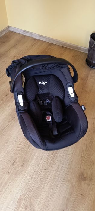 Fotelik samochodowy MIGO + baza ISOFIX
