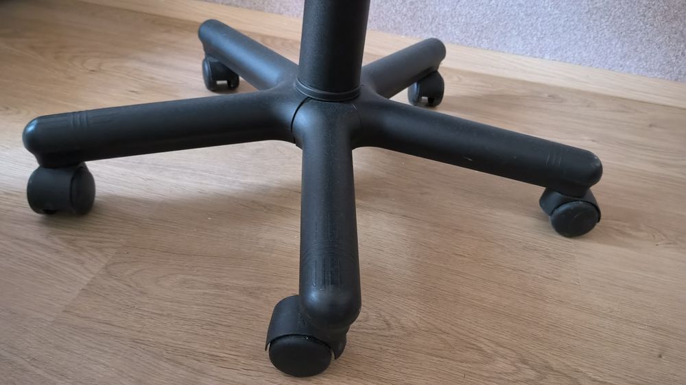 Комп'ютерне крісло для геймерів