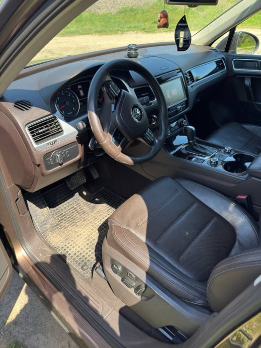 Продам Volkswagen Touareg 3.0 tdi