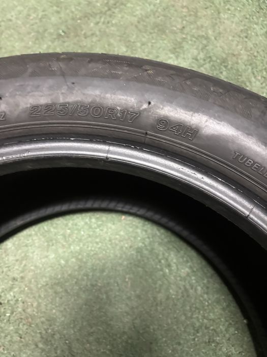 225/50R17 94H BRIDGESTONE BLIZZAK LM-32 opona zimowa M+S 3PMSF MO