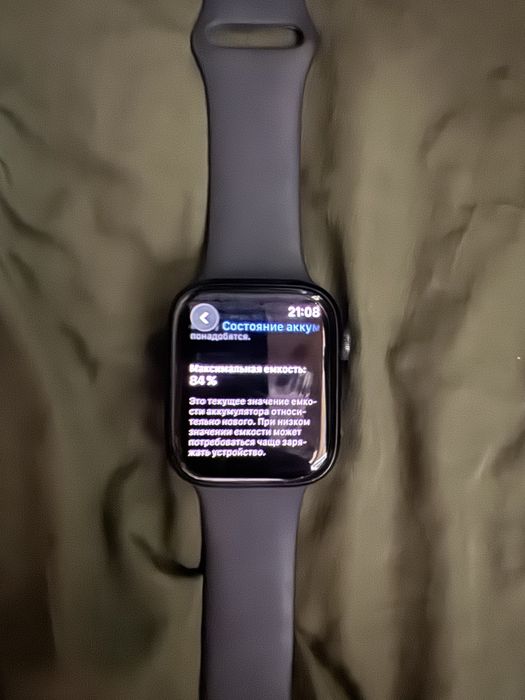 Apple Watch Series 8 (GPS) 45мм Алюминий
