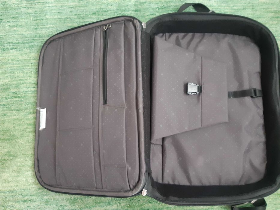 Samsonite Torba na laptop + ubrania - idealna na delegacje, 5 kieszeni