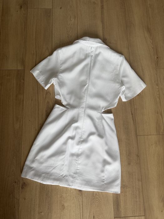 Плаття zara з вирізами