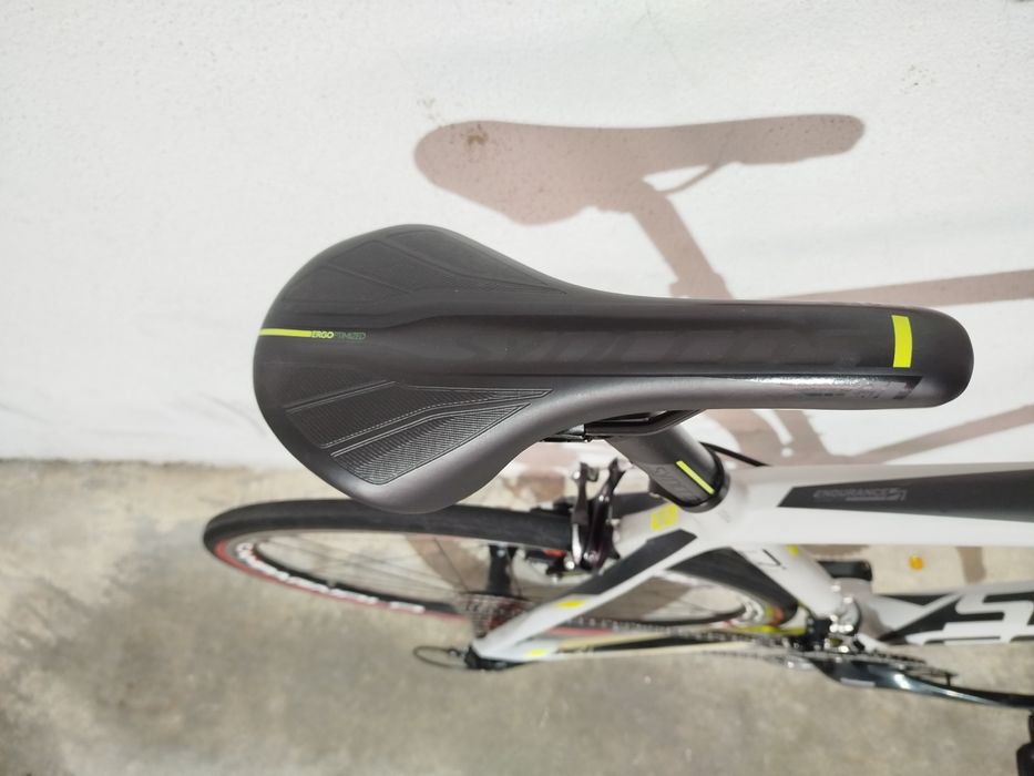 Bicicleta de ciclismo Scott CR1 20(M)