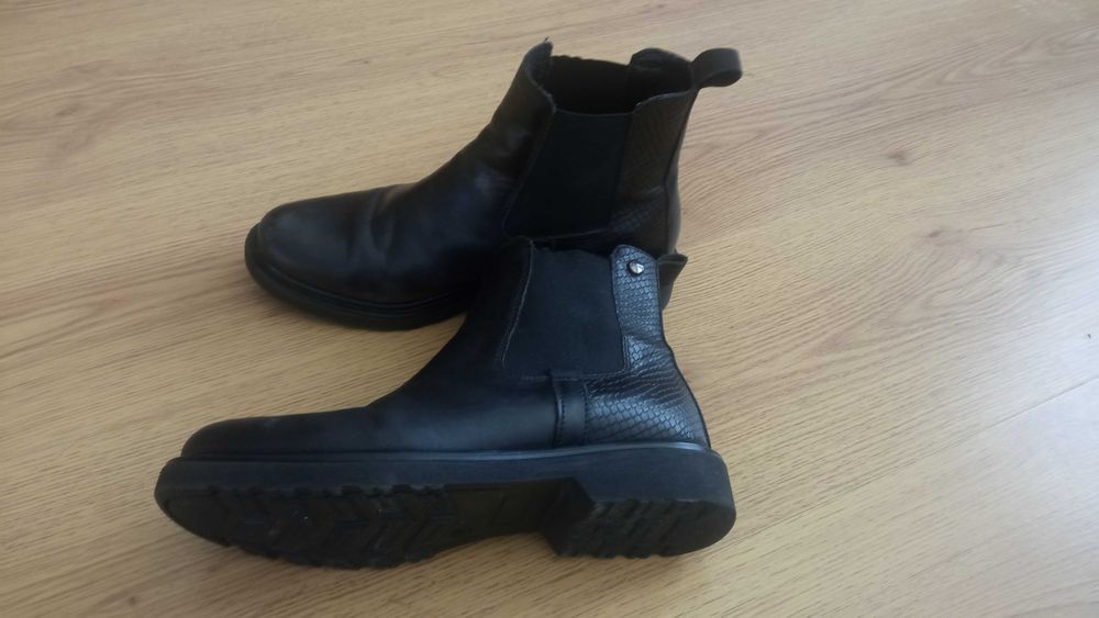 Botki skórzane 37 Lasocki