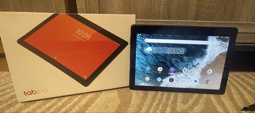 Планшет Lenovo tab E10 2/16gb