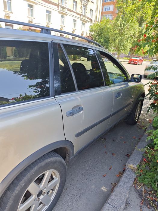 Продам авто Volvo xc 90