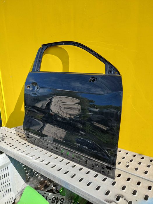 AUDI Q2 drzwi prawe przód