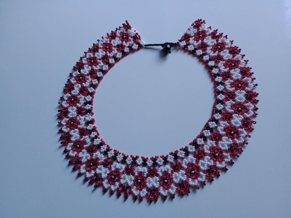 Р у к о д е л ь .