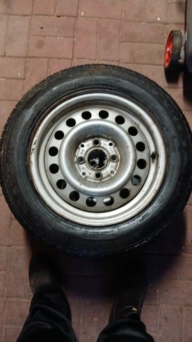 Koła opony 165/70/14C 2 szt przyczepka Laweta