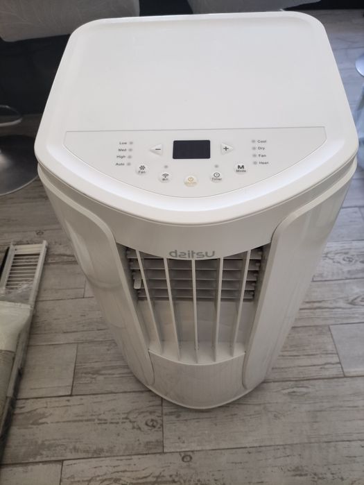 Ar condicionado portátil Daitsu