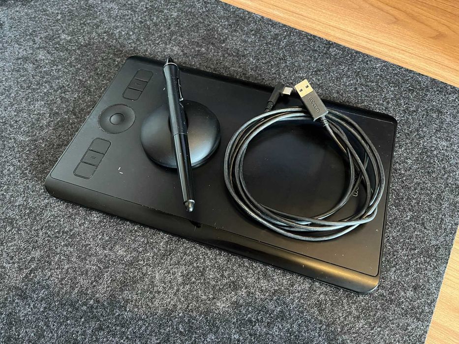 Wacom Intuos Pro S