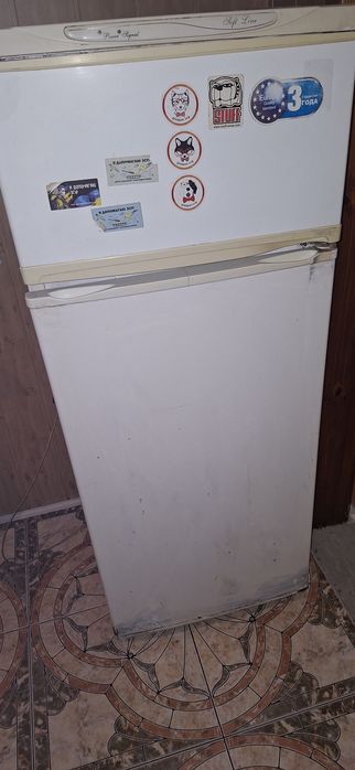 Продам холодильник